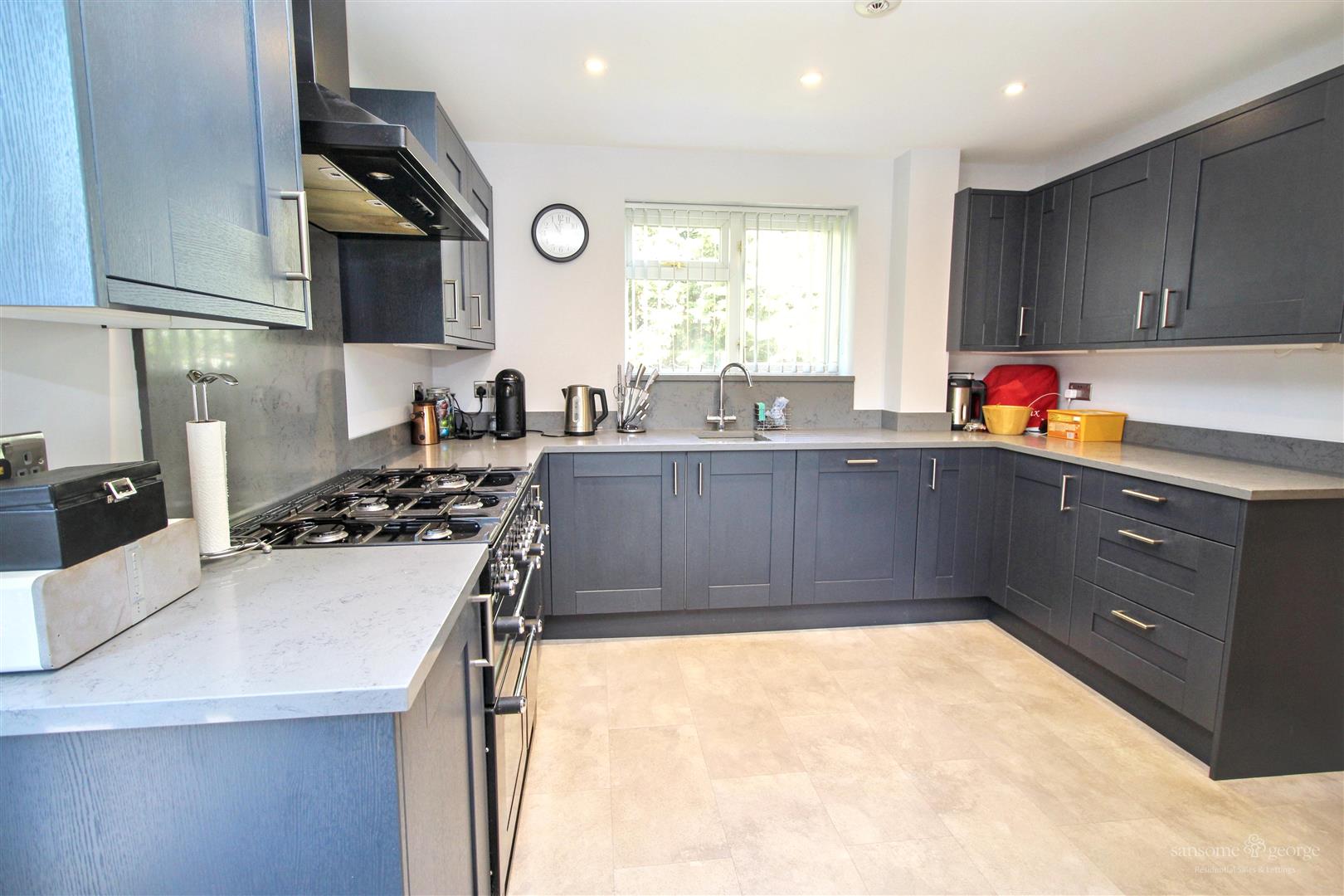 Corwen Road, Tilehurst, Reading